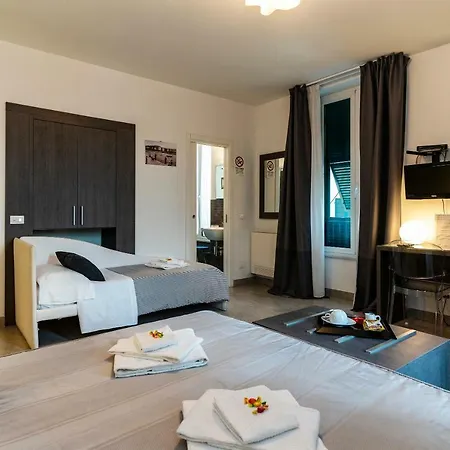 Guest house Urban Chic House 2.0